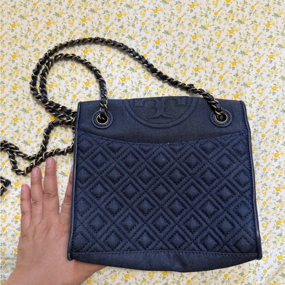 Tory Burch Fleming Quilted Shoulder Bag – Navy Blue Chain Strap Tote